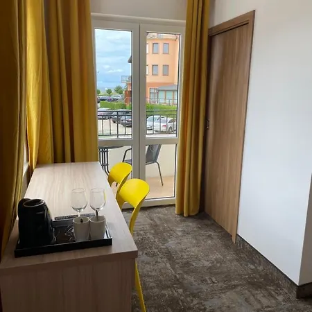 Villa Vis Avis II * Тшенсач